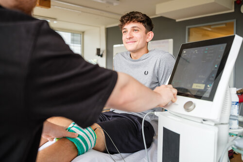 Physiotherapie in Dresden - ausbildungsbegleitendes Studium an der DIU Dresden International University